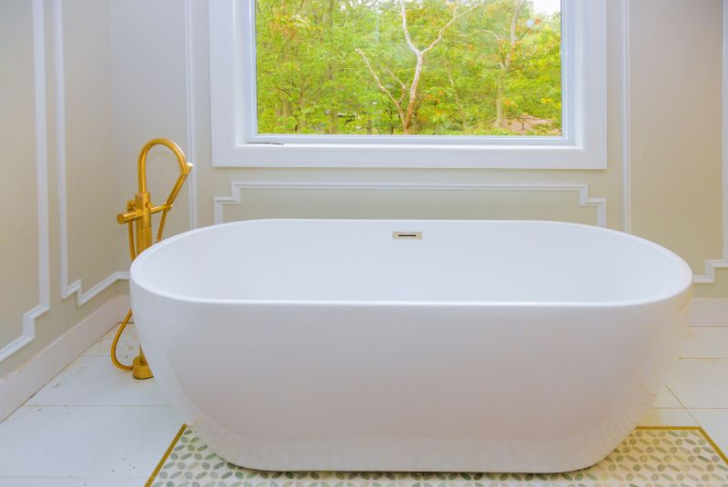 Cost of Bathtub Installation in East Haven, CT
